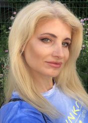 Olga, (47), eine Frau aus der Ukraine