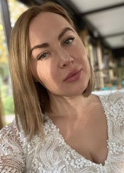 Yulia, (38), aus Osteuropa ist Single