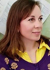 Irina, (43), aus Osteuropa ist Single