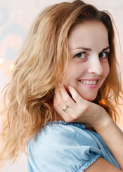 Olena, (35), aus Osteuropa ist Single