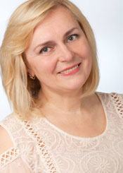 Oksana, (54), aus Osteuropa ist Single