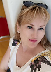 Anastasia, (39), eine Frau aus der Ukraine