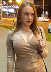 Ekaterina, (36), aus Osteuropa ist Single